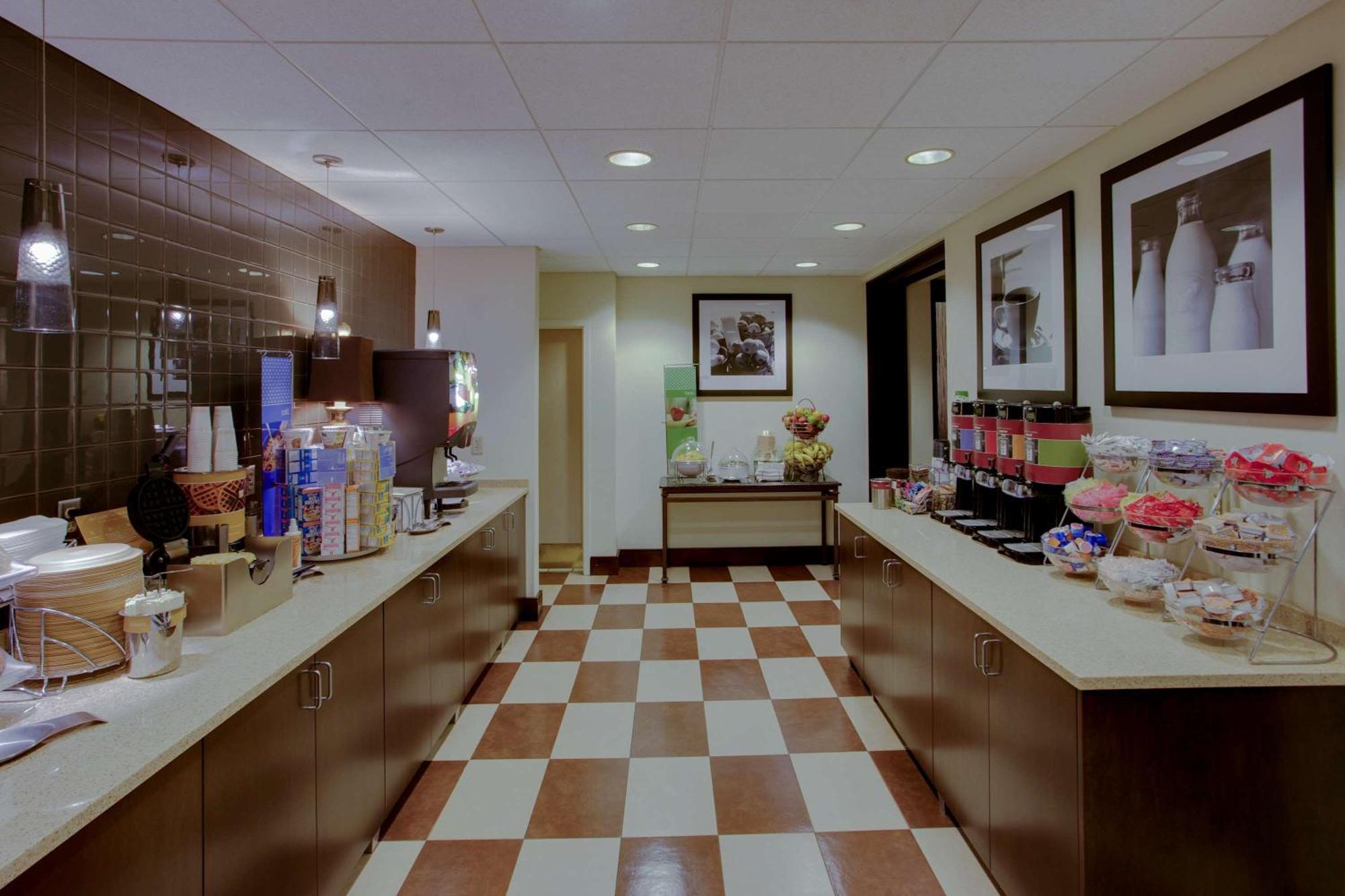 Hampton Inn Richmond-West Innsbrook Broad Meadows Ngoại thất bức ảnh
