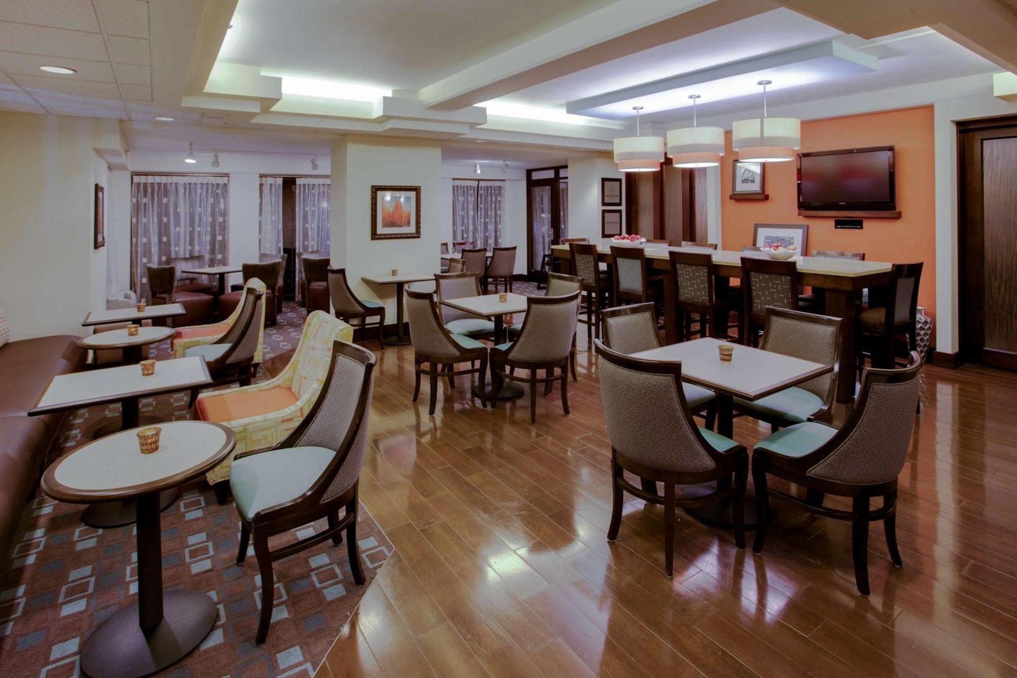 Hampton Inn Richmond-West Innsbrook Broad Meadows Ngoại thất bức ảnh